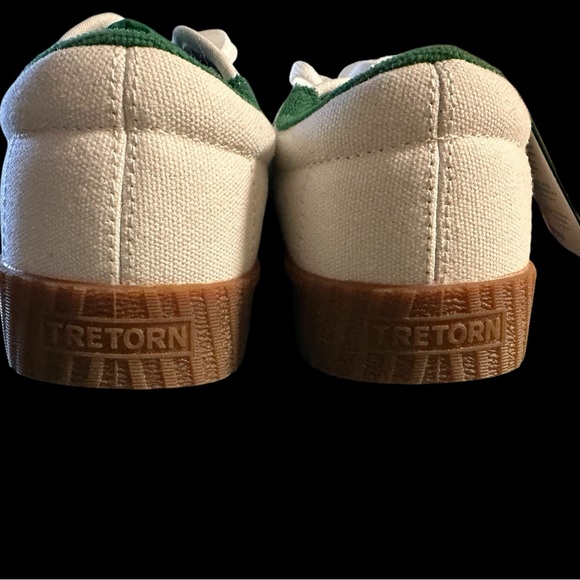 NIB Women’s Tretorn Nylite Plus Canvas Sneakers comfort insole- US 7 M - Picture 5 of 12